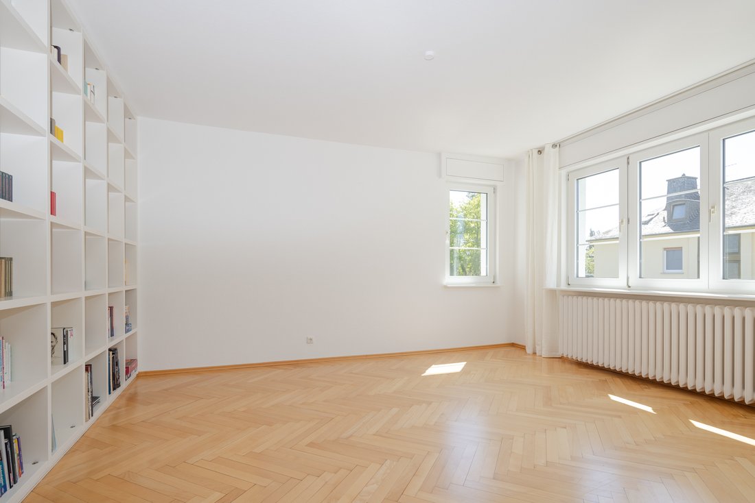 Charming Family Villa With Dream Garden In An In Oberursel, Hessen