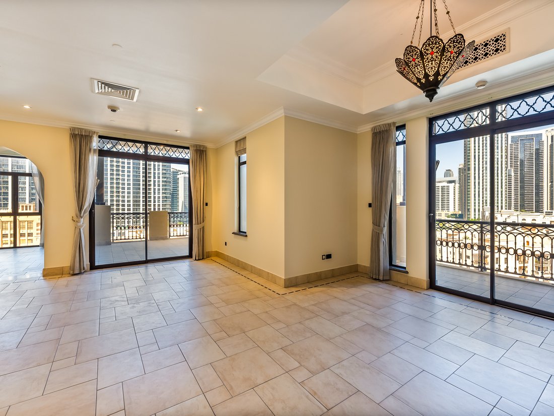 Apartment in Downtown Dubai, Dubai, United Arab Emirates 2 - 14295324