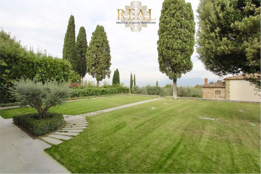 House in Two Roads - San Gaggio, Florence, Italy 4 - 14295676