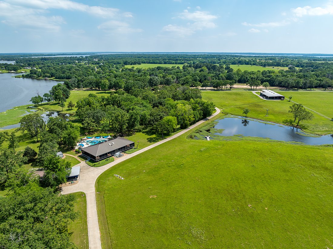 Luxurious Little Caney Creek Ranch Waterfront In Yantis, Texas, United