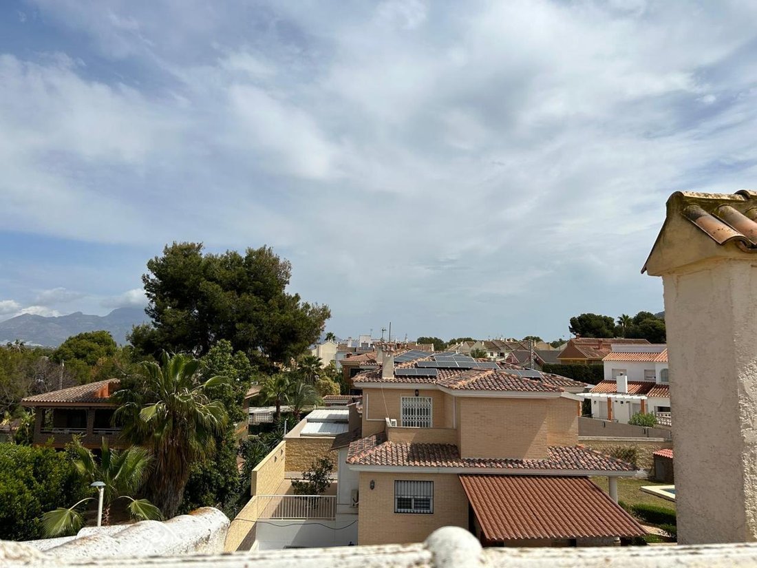 Villa in Benidorm, Valencian Community, Spain 4 - 14296254
