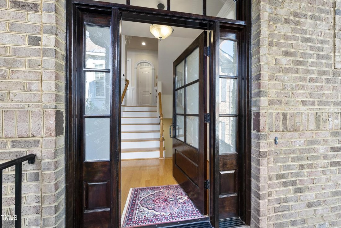 Townhouse in Cary, North Carolina, United States 3 - 14295217