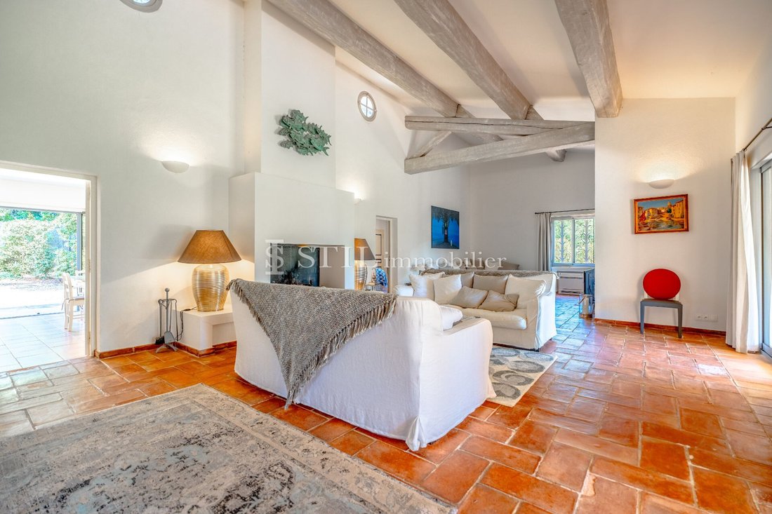 Villa in Grimaud, Provence-Alpes-Côte d'Azur, France 4 - 14297600