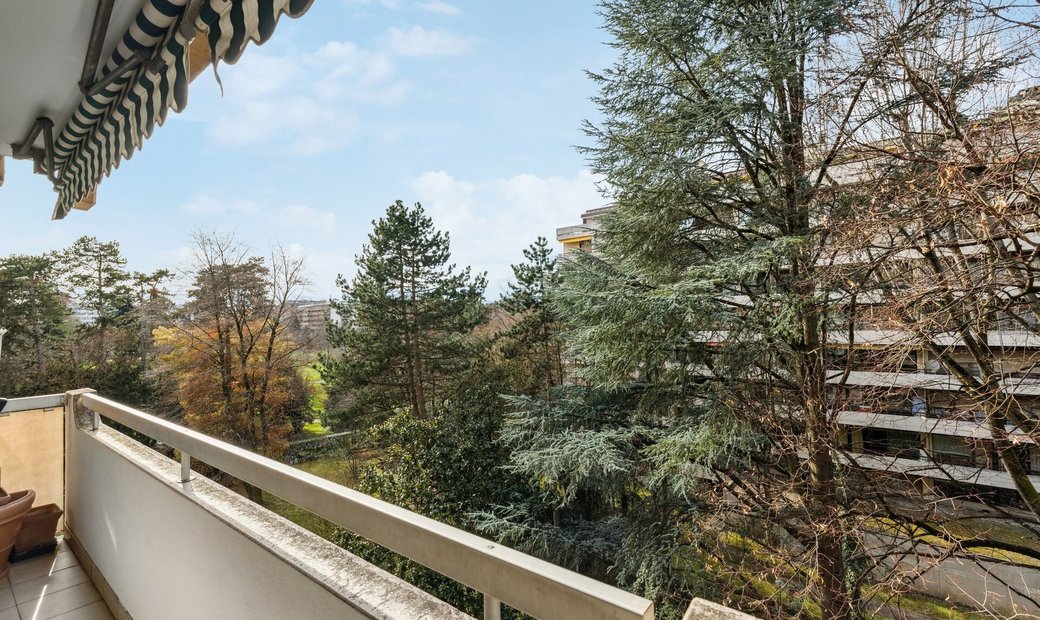 Splendid Apartment In The Heart Of Champel In Geneva, Genève