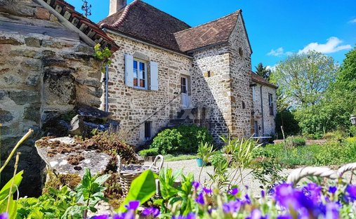 House in Thomirey, Bourgogne – Franche-Comté, France 1
