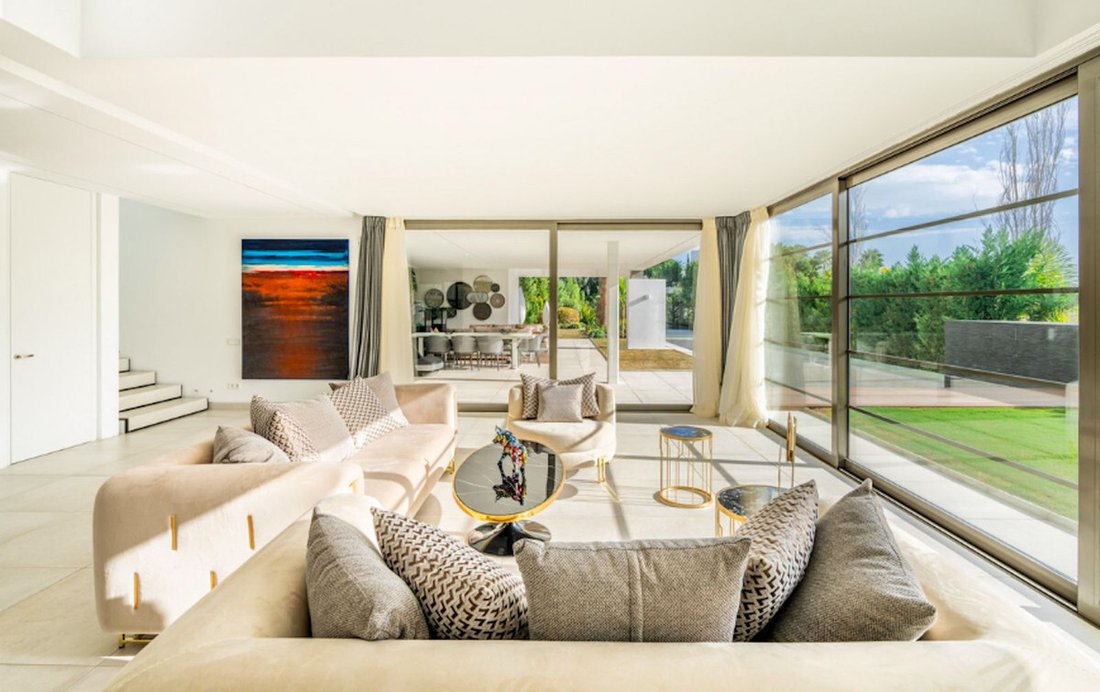 House in Benahavis, Andalusia, Spain 3 - 14298060