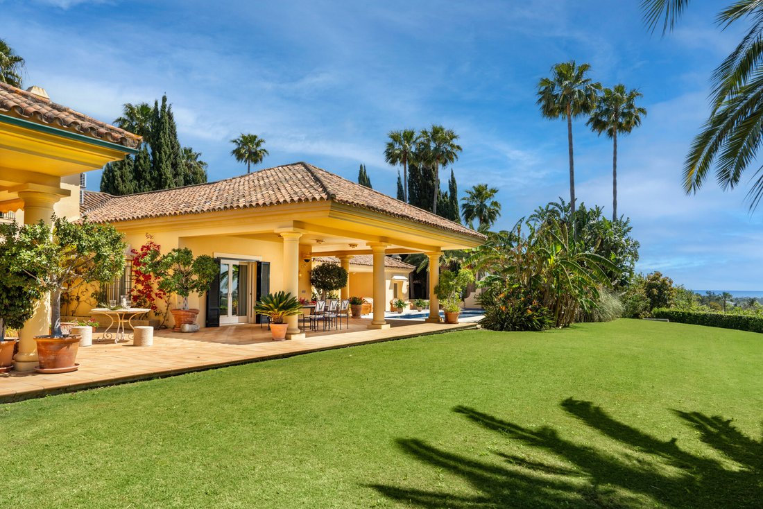 Villa in Sotogrande, San Roque, Andalusia 2 - 14297695