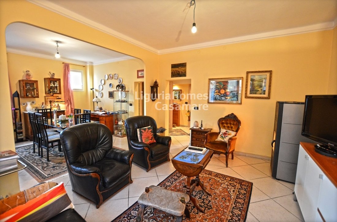 Villa in Bordighera, Liguria, Italy 3 - 11297044