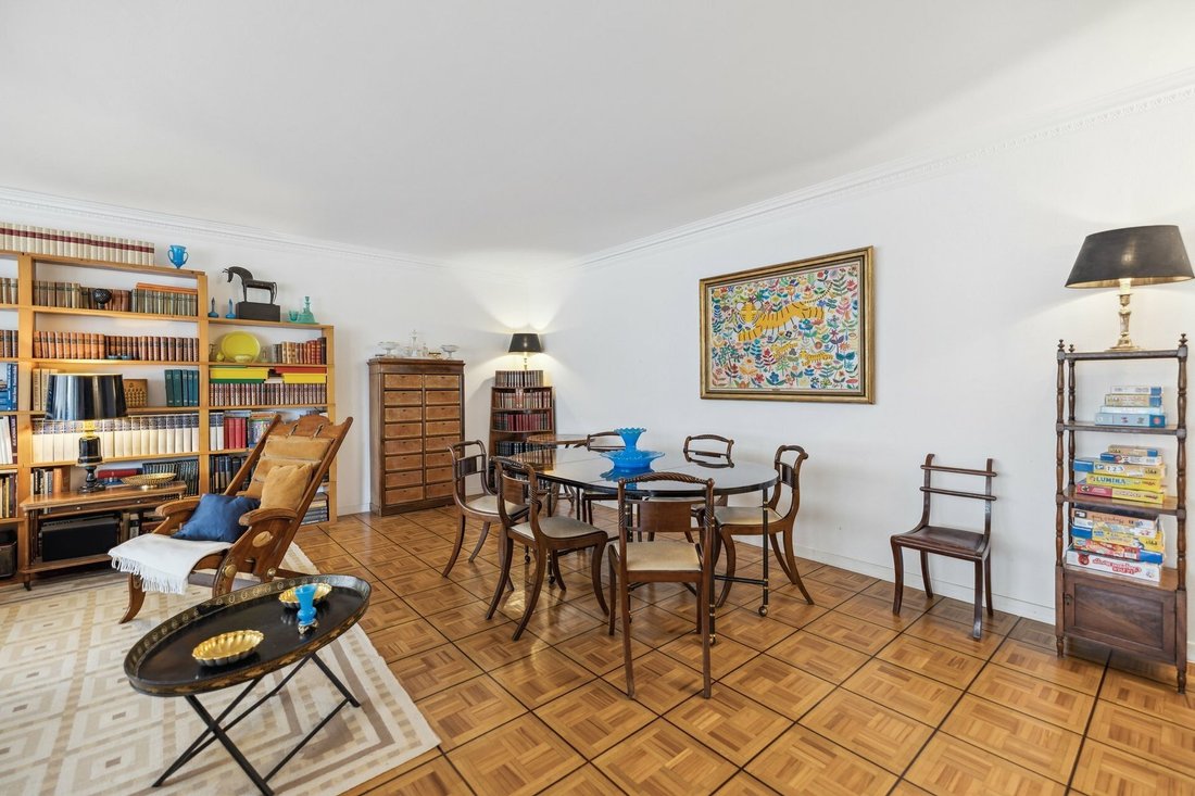 Splendid Apartment In The Heart Of Champel In Geneva, Genève