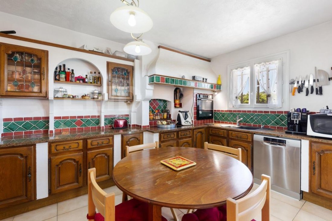Villa in Trans-en-Provence, Provence-Alpes-Côte d'Azur, France 5 - 14299950