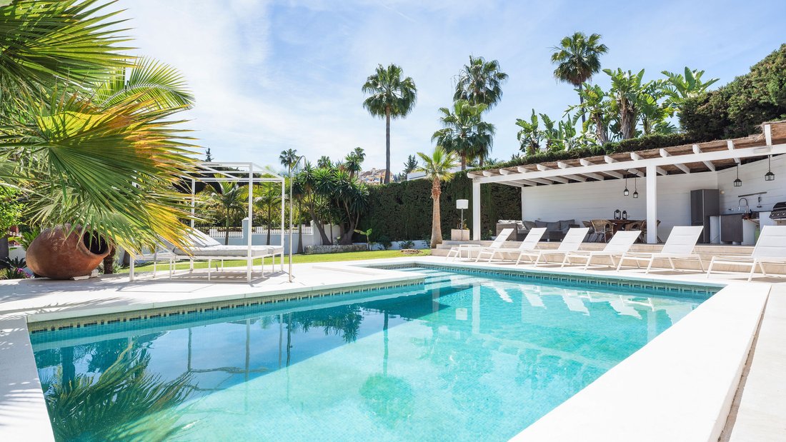 Villa in Puerto Banus, Marbella, Spain 2 - 14301571