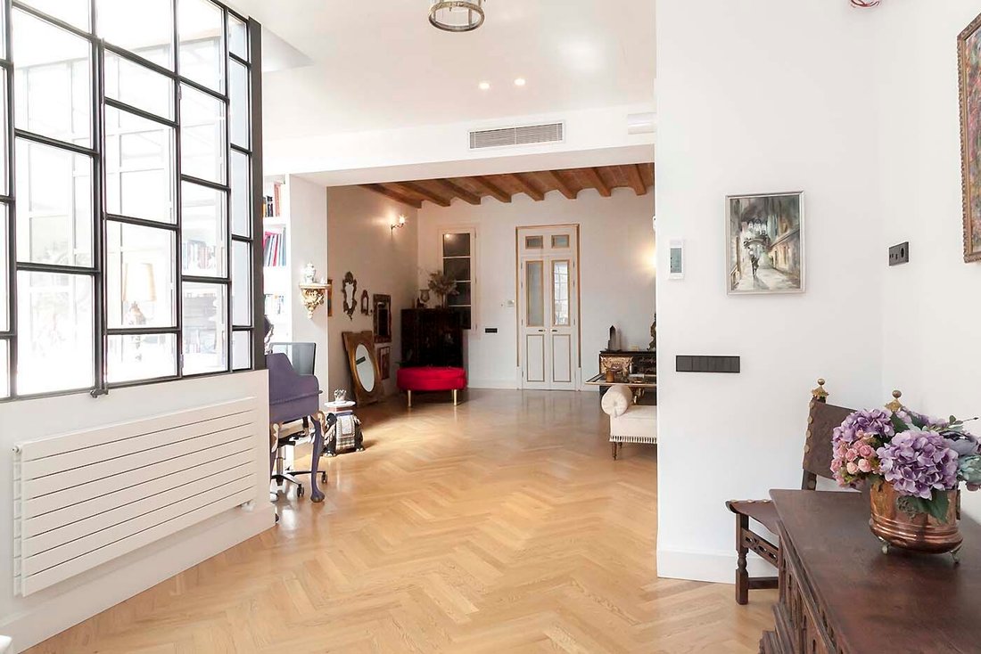 Apartment in Eixample, Barcelona, Spain 5 - 14301639