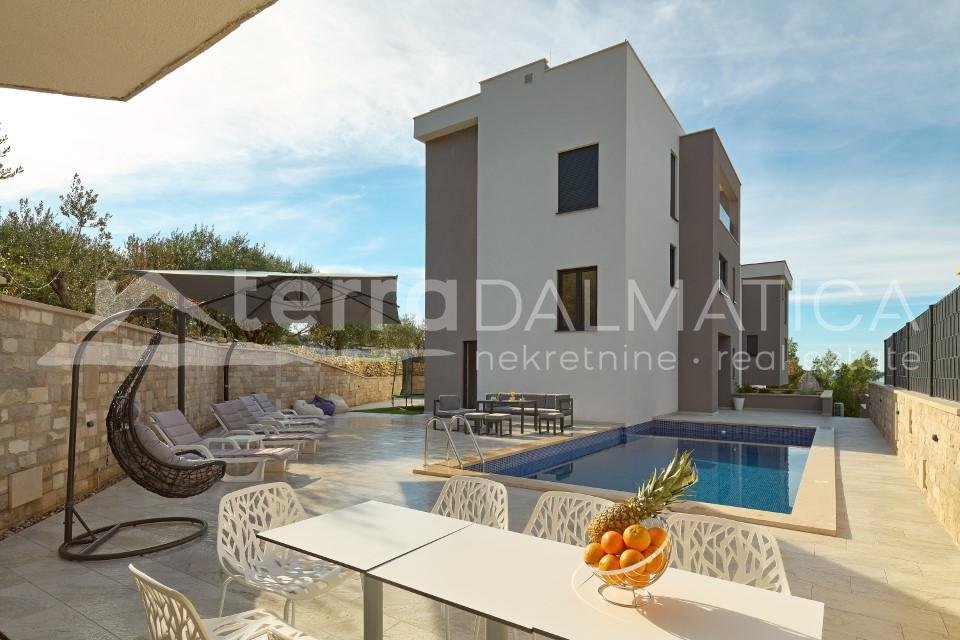 Villa in Grljevac, Split-Dalmatia County, Croatia 2 - 14301660