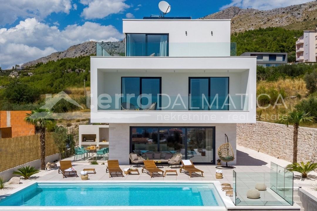 Villa in Grljevac, Split-Dalmatia County, Croatia 1 - 14301691