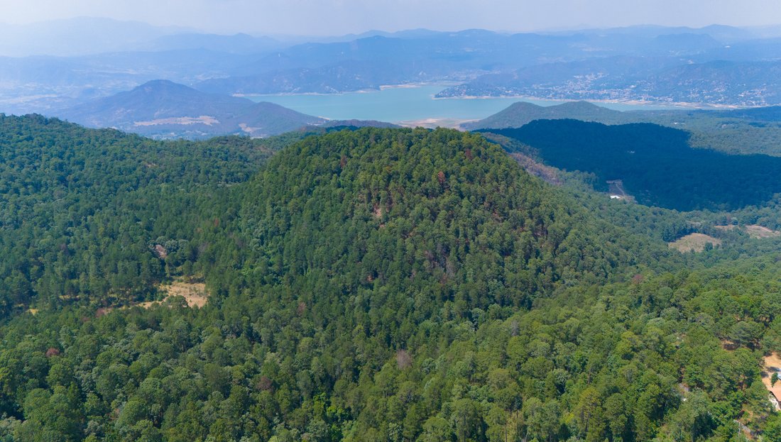 Land in Valle de Bravo, State of Mexico, Mexico 1 - 14301759