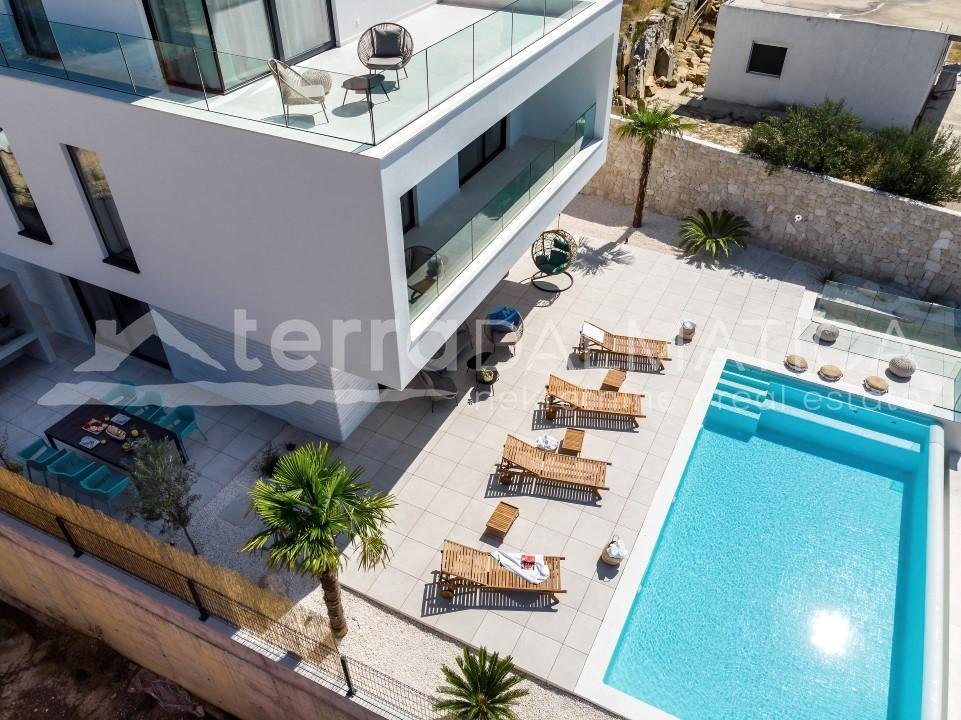 Villa in Grljevac, Split-Dalmatia County, Croatia 2 - 14301691