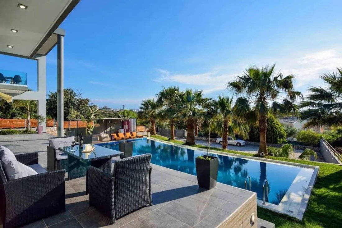 Villa in Milopotamos, Greece 4 - 14301825
