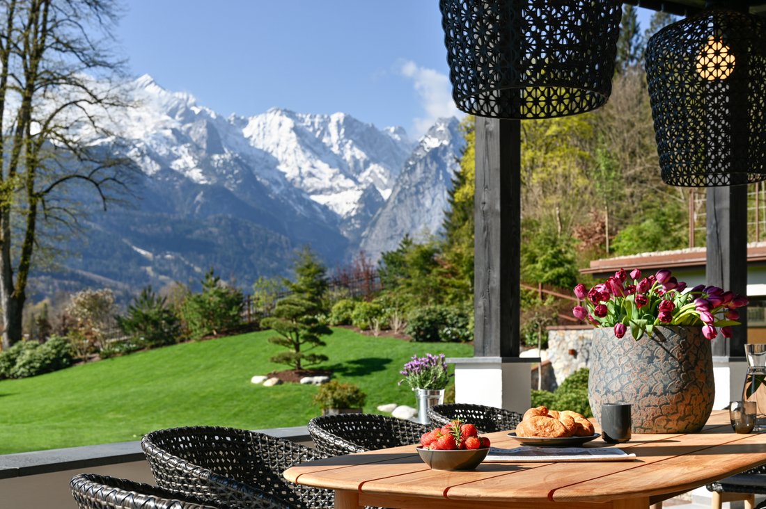 First Occupancy After Luxurious Revitalization In Grainau, Bavaria, Germany For Sale (14243918)