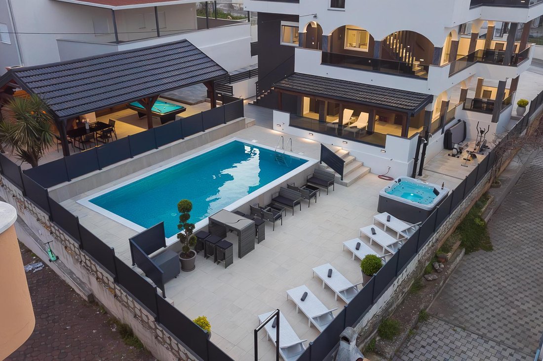 Villa in Okrug Gornji, Split-Dalmatia County, Croatia 3 - 14304990