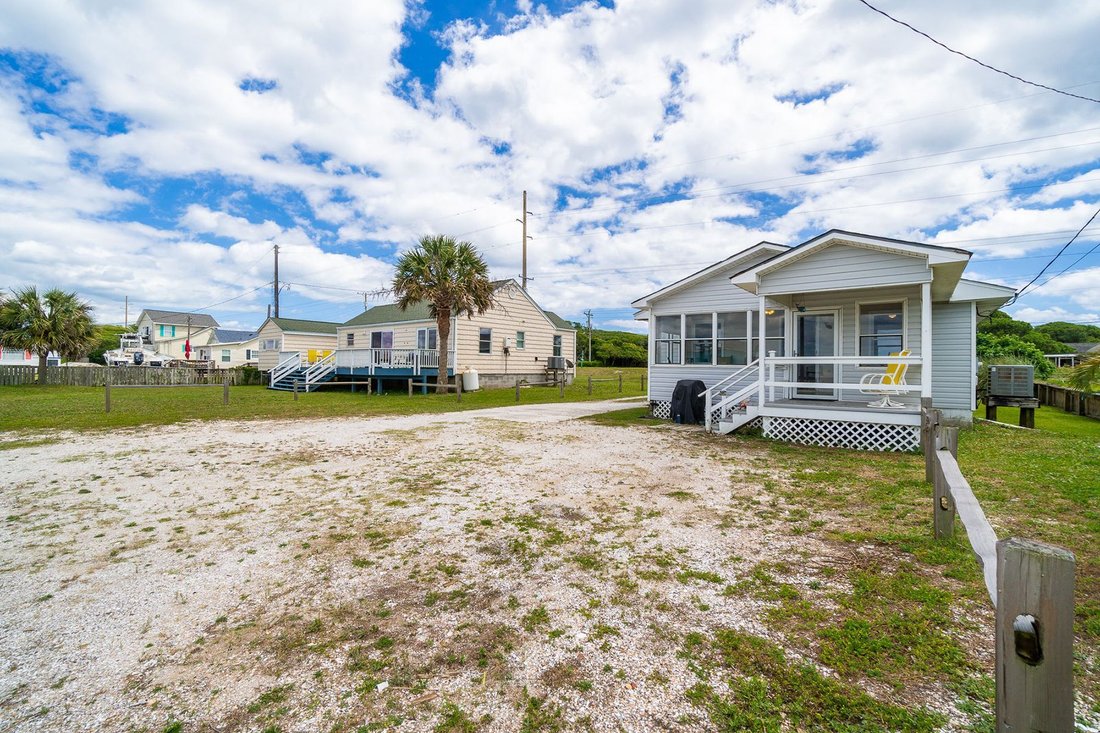 House in Atlantic Beach, North Carolina, United States 5 - 14302001