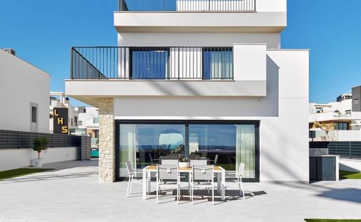 Villa in San Miguel de Salinas, Valencian Community, Spain 1