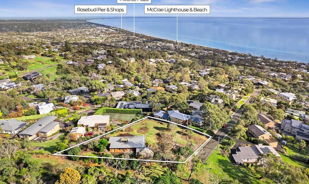 Incredible Opportunity On Arthurs Seat Hillside In Mc Crae, Victoria