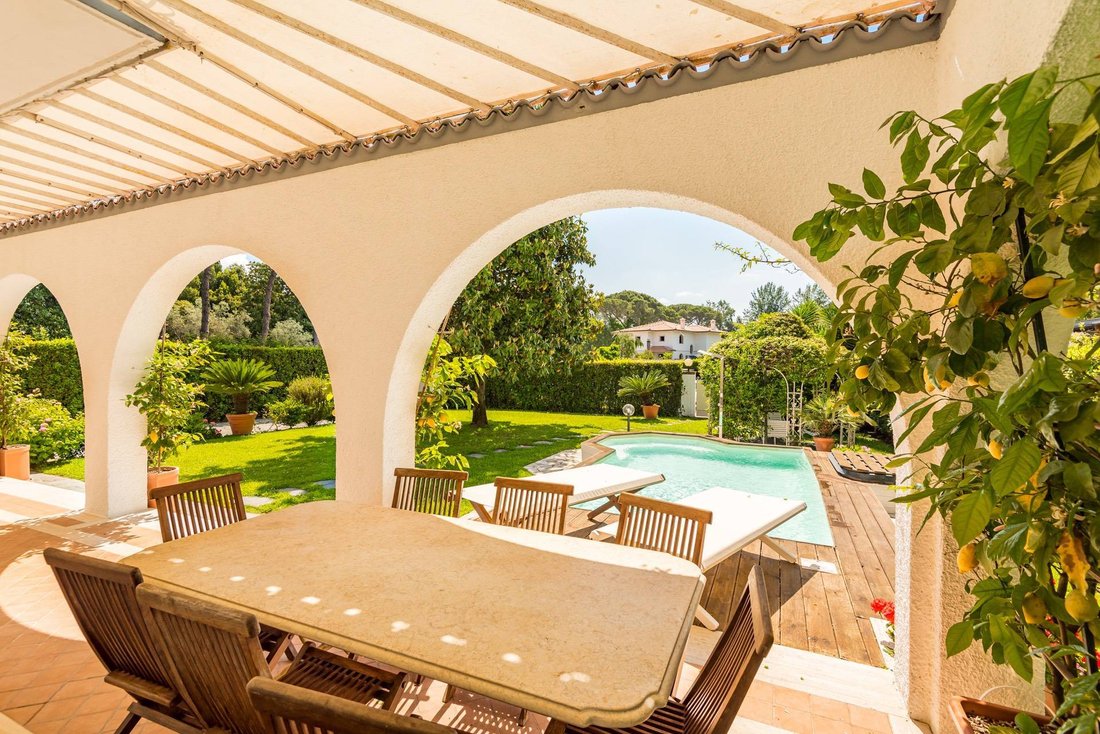 Villa in Caranna-Vaiana, Forte dei Marmi, Tuscany 5 - 14304743