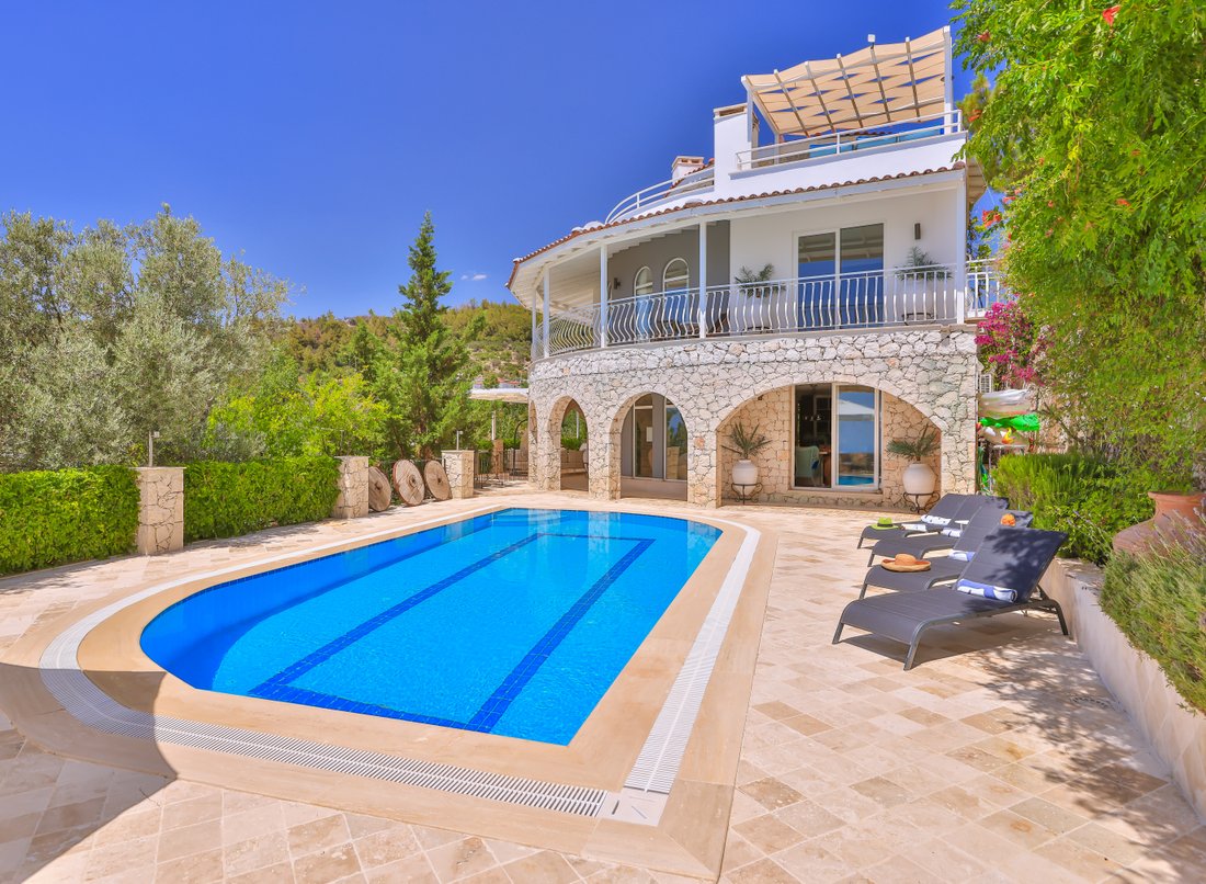 Villa in İslamlar, Antalya, Turkey 2 - 14306182
