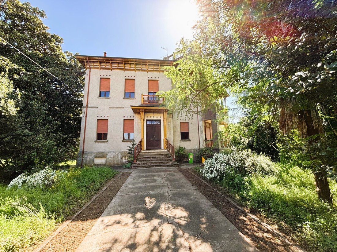 Villa in Castelmassa, Veneto, Italy 1 - 14306186
