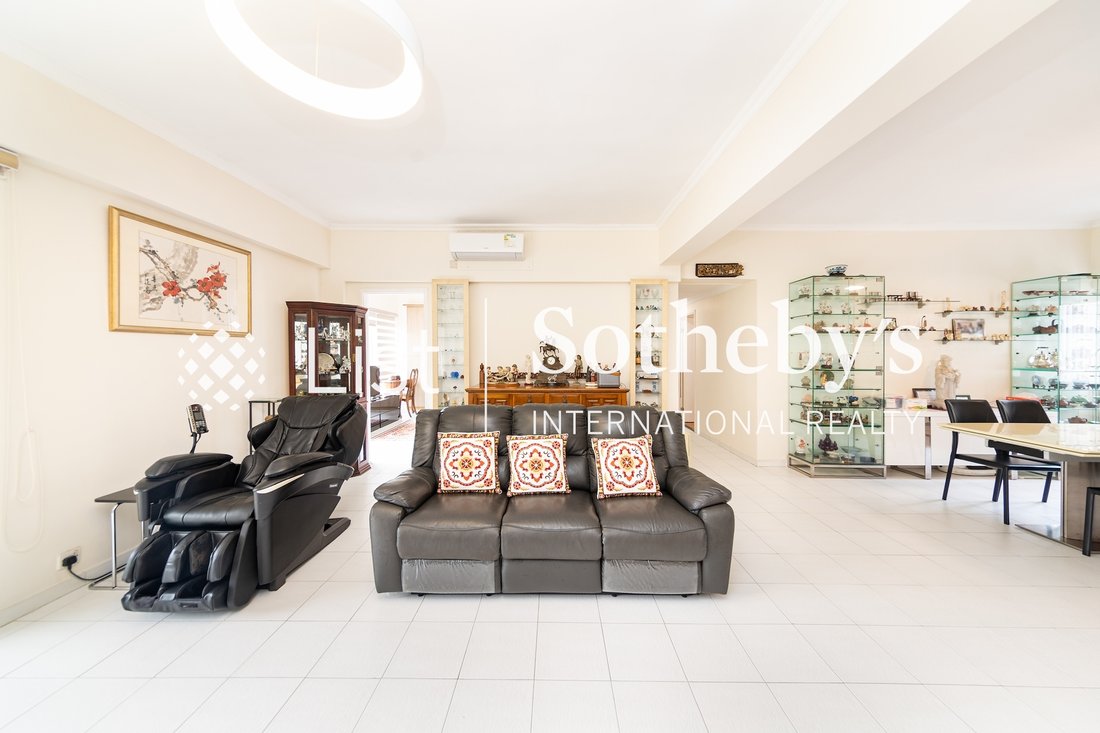 Apartment in Repulse Bay, Hong Kong 4 - 14306269