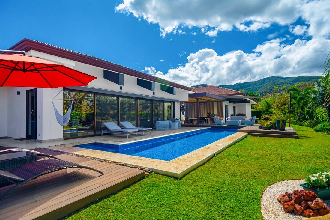 Villa in Río Oro, San José Province, Costa Rica 2 - 14307194