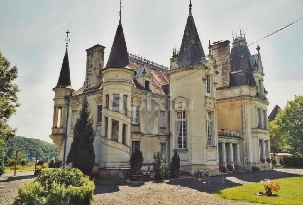 House in Ydes, Auvergne-Rhône-Alpes, France 2 - 14309360