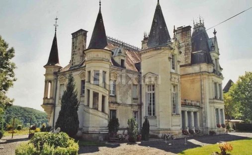 For Sale – Magnificent Neo Renaissance Château In The Heart Of The Green Country, Cantal - 4