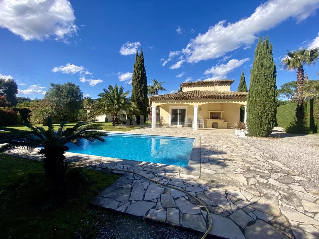 House in Grimaud, Provence-Alpes-Côte d'Azur, France 2 - 14309354