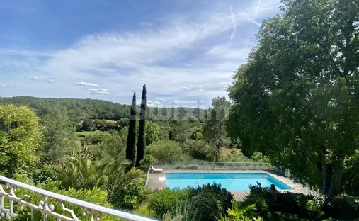 Casa en Entrecasteaux, Provenza-Alpes-Costa Azul, Francia 1