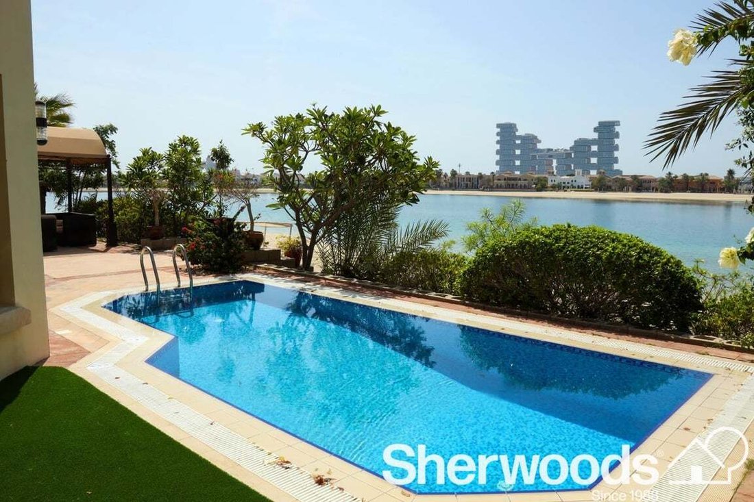 Villa in Palm Jumeirah, Dubai, United Arab Emirates 2 - 14307279
