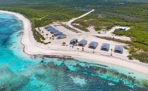 House in Bower's Settlement, Long Island, The Bahamas 1