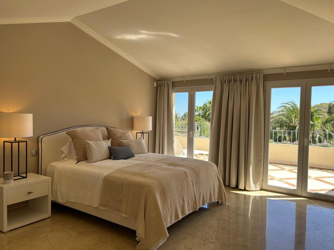 Penthouse in Nueva Andalucia, Marbella, Spain 4 - 13565600