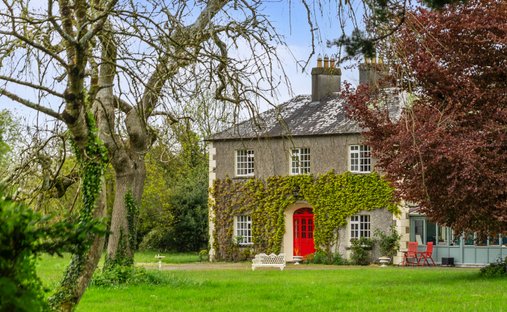 House — indeterminate date in Ardavullane