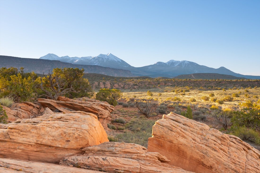 Parcel 4, Cloud Rock, Johnson's Up On Top Mesa In Moab, Utah, United ...