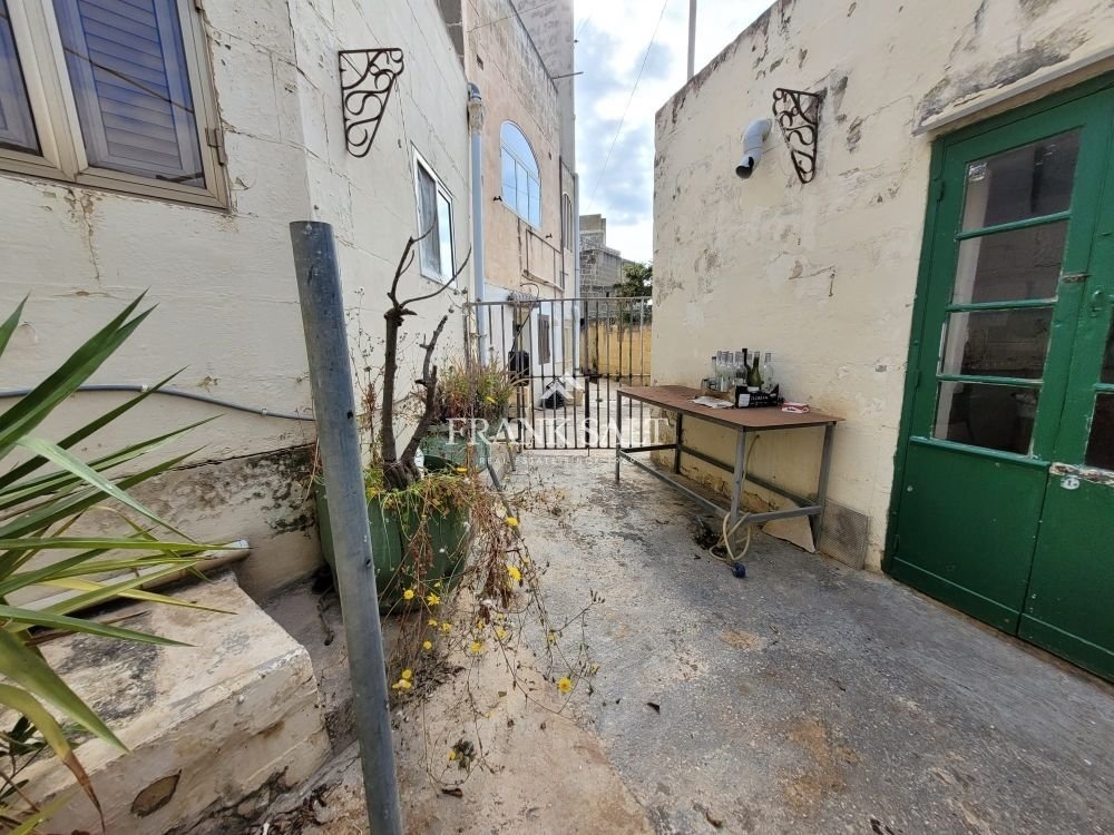 Town House In Ghajnsielem Gozo In Ghajnsielem, Malta For Sale (14311724)