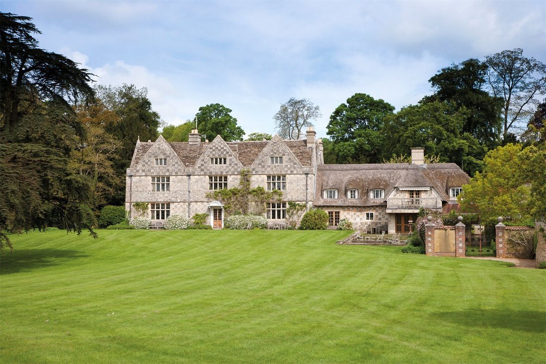House in Wiltshire, England 1 - 14315021