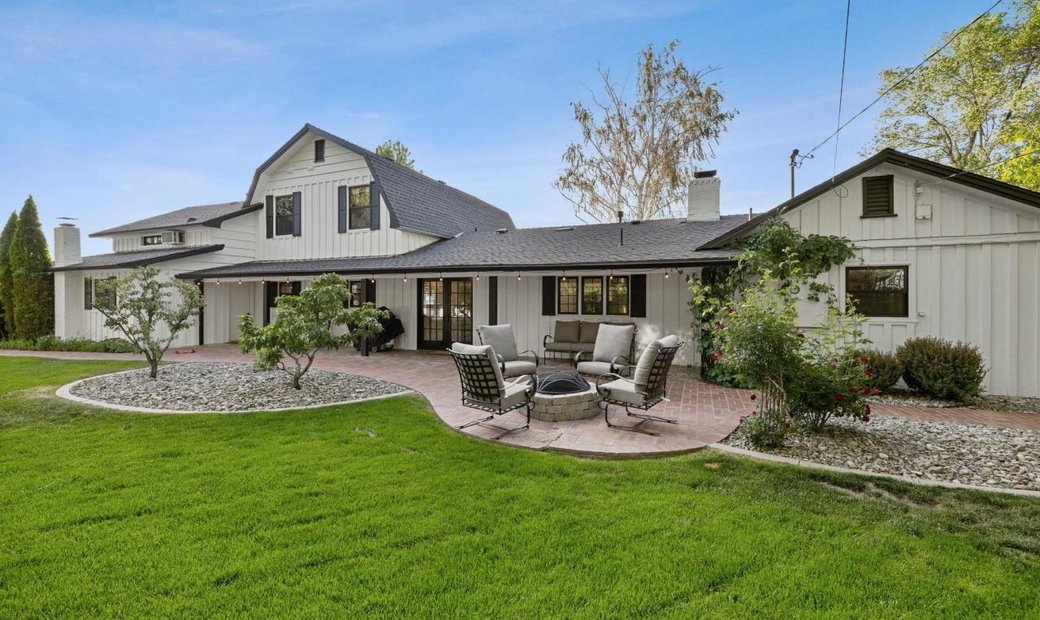 A Hidden Gem Family Estate In Reno In Reno, Nevada, United States For ...