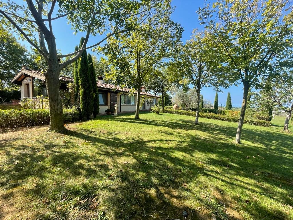 Villa in Historic Center, Livorno, Tuscany 1 - 14320156