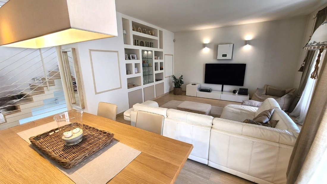 Villa in Pietrasanta, Tuscany, Italy 5 - 14321634