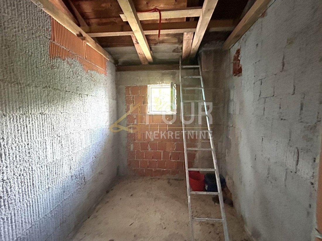 House in Mjesni odbor Grad Trsat, Grad Rijeka, Primorje-Gorski Kotar County 5 - 14315534