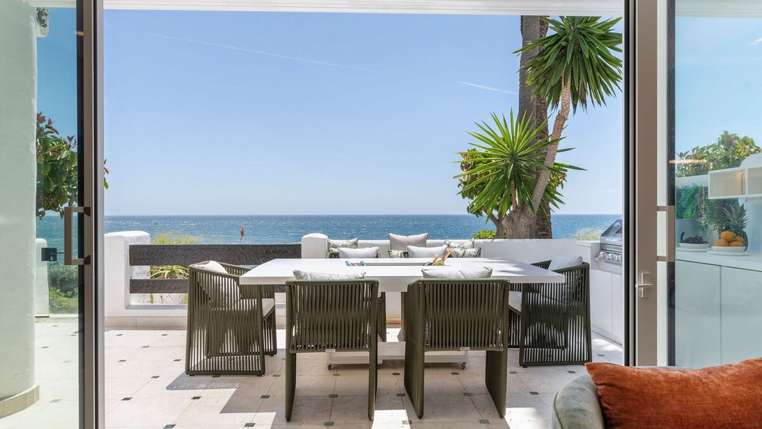 Apartment in Puerto Banus, Marbella, Spain 5 - 14316126