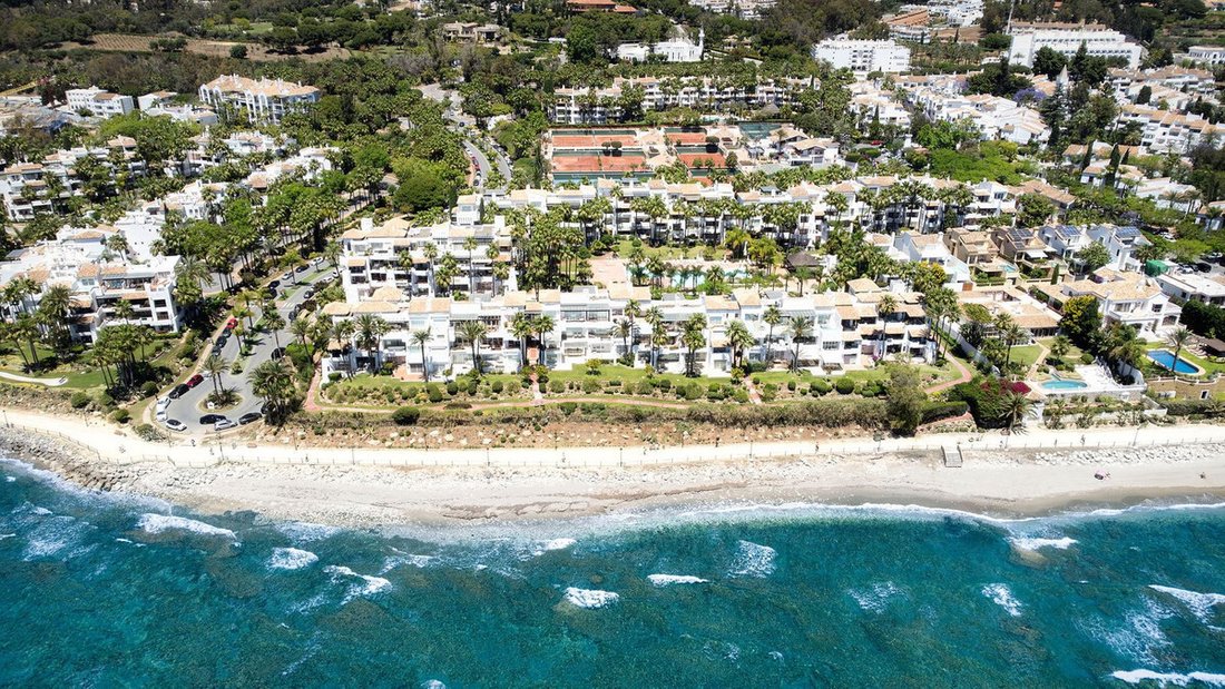 Apartment in Puerto Banus, Marbella, Spain 3 - 14316126