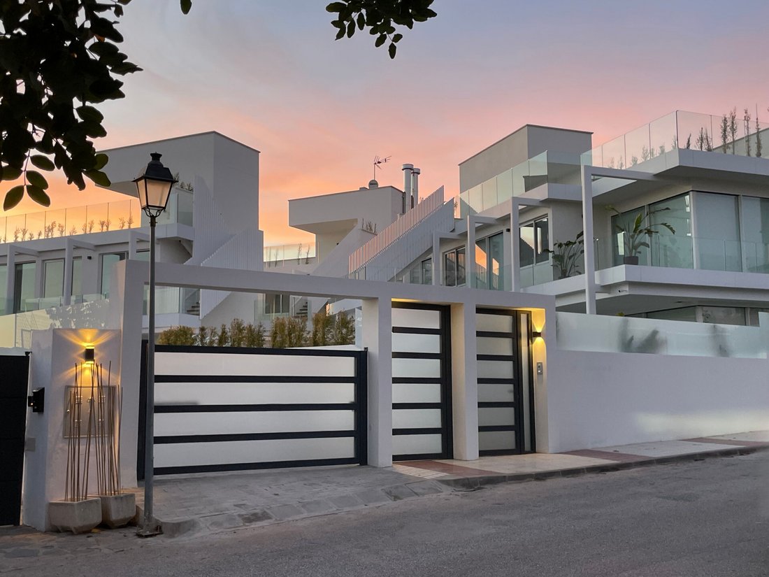 Villa in Marbella, Andalusia, Spain 5 - 14317843