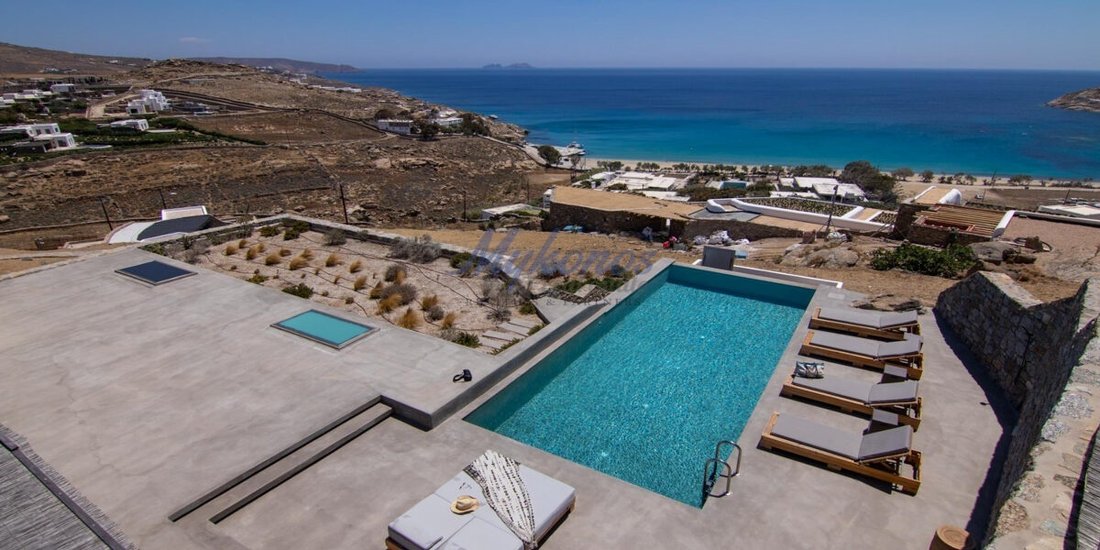 Villa in Ano Mera Community, Aegean, Greece 1 - 14318774
